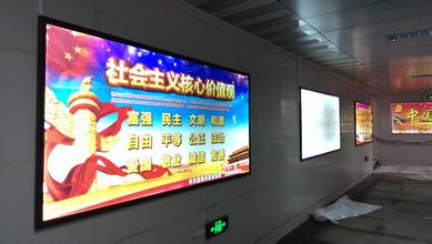 銀行雙面燈箱的生產(chǎn)制造有哪些特殊的要求